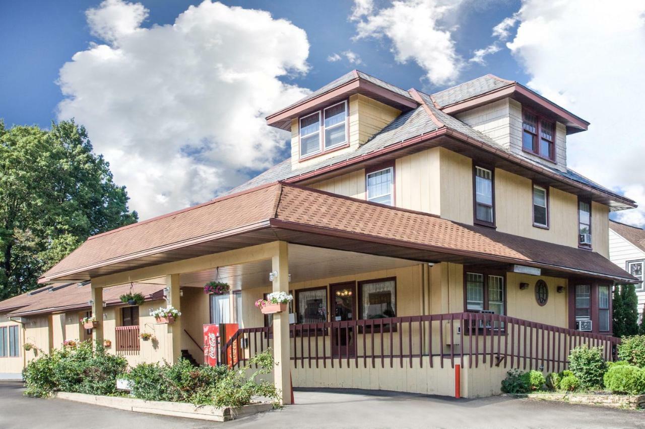 Knights Inn Endwell Εξωτερικό φωτογραφία